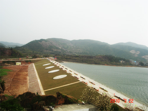 何坊水庫(kù)
